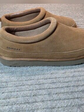 Bombas Saturday Suede Slip On Comfortable Grip Slippers In Camel Women's Size 10